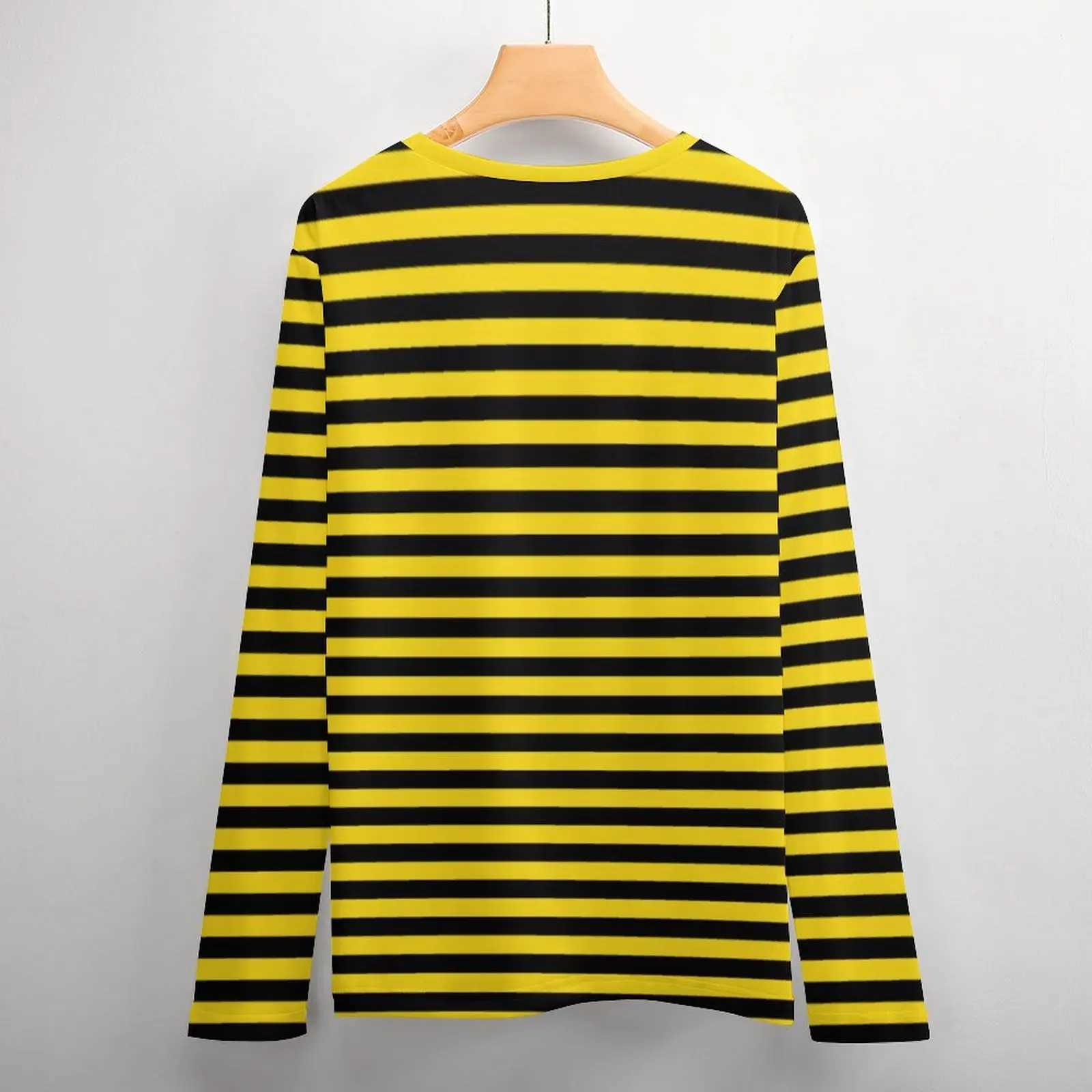 Bumble Bees T-Shirt Man Yellow And Black Stripes Kawaii T Shirts Autumn Novelty Tee Shirt Long Sleeve Pattern Plus Size TopsM240814