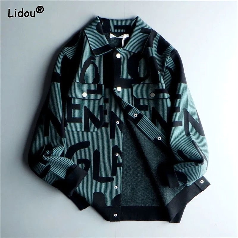 2023 Spring and Autumn Personalized Korean Edition Retro Polo Collar Letter Print Loose Leisure Oversize Knitted Cardigan y240813