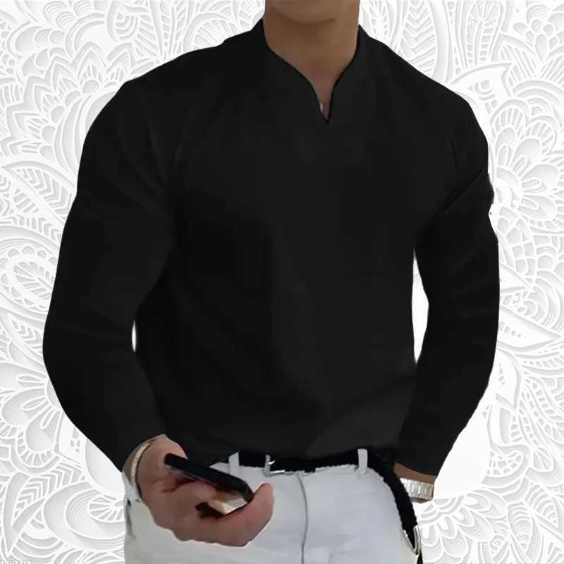 Spring Autumn Mens Long SLeeved Cotton Casual Mens T-shirt V-neck Shirt Male Breathable Pocket Shirts S-5XLM240814