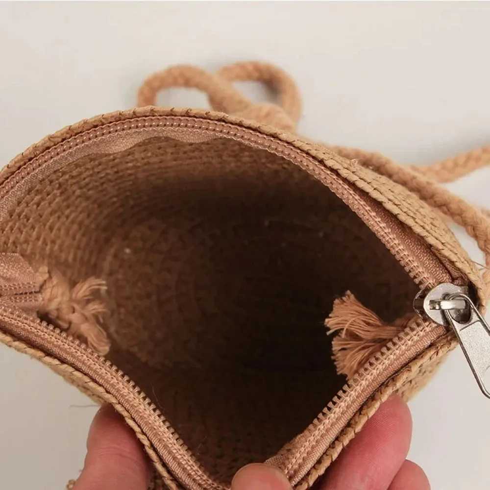 Cute childrens shoulder bag summer grass woven handmade bag mini girl coin wallet cartoon bear toddler cross bag W240906