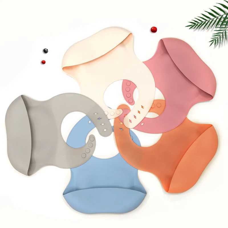 Bibs Burp Cloths Waterproof Baby Silicone Bibs Cute Cartoon Printed Kids Girl Boy Adjustable Children Bib Baby Lunch Feeding Stuff Baby ApronL4812