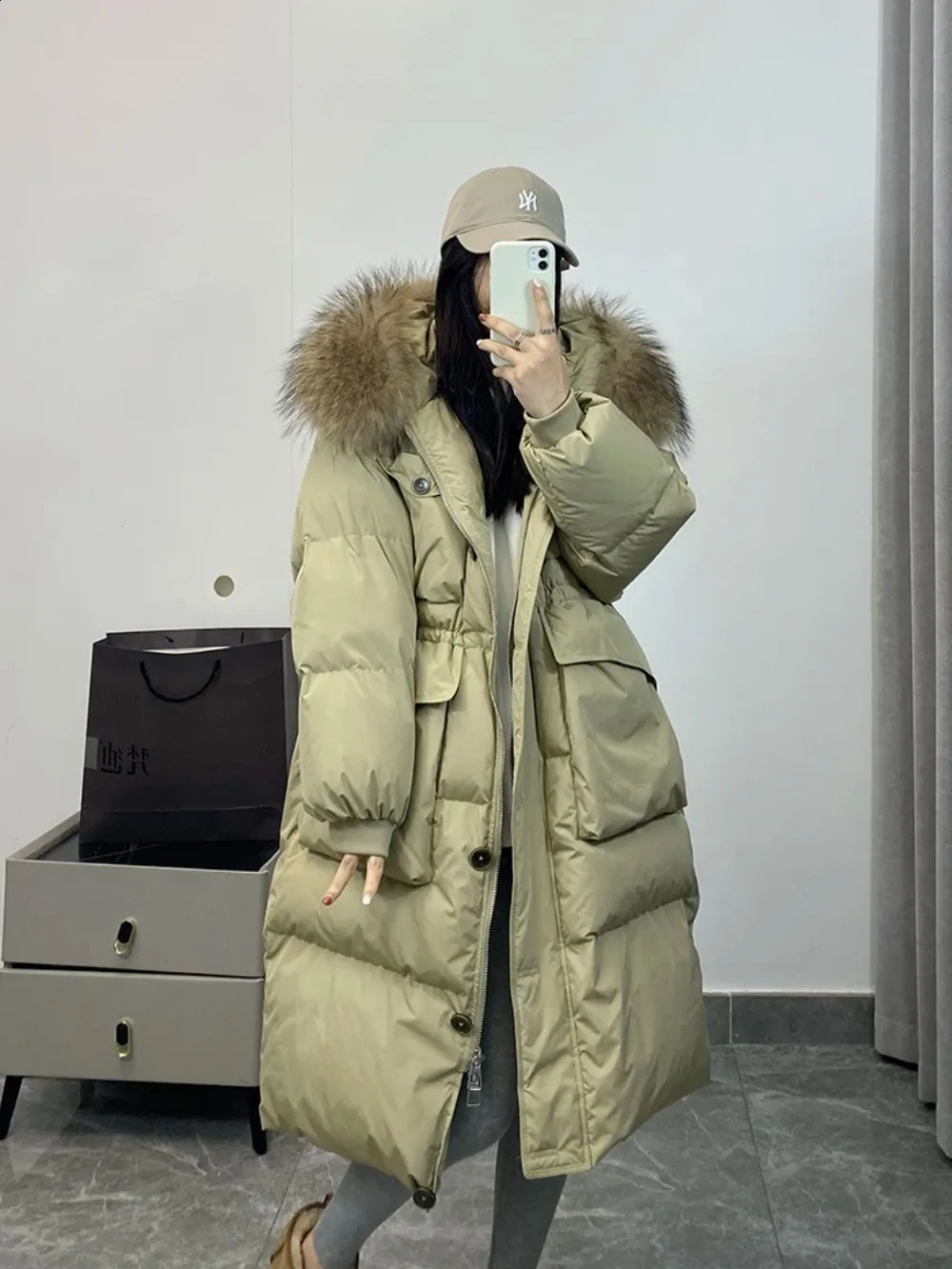 Down Jacket Women Waterproof Winter Long Puffer Jacket 2024 Real Raccoon Fur Hooded Duck Down Coat Female Rain Feather Parkas 240813