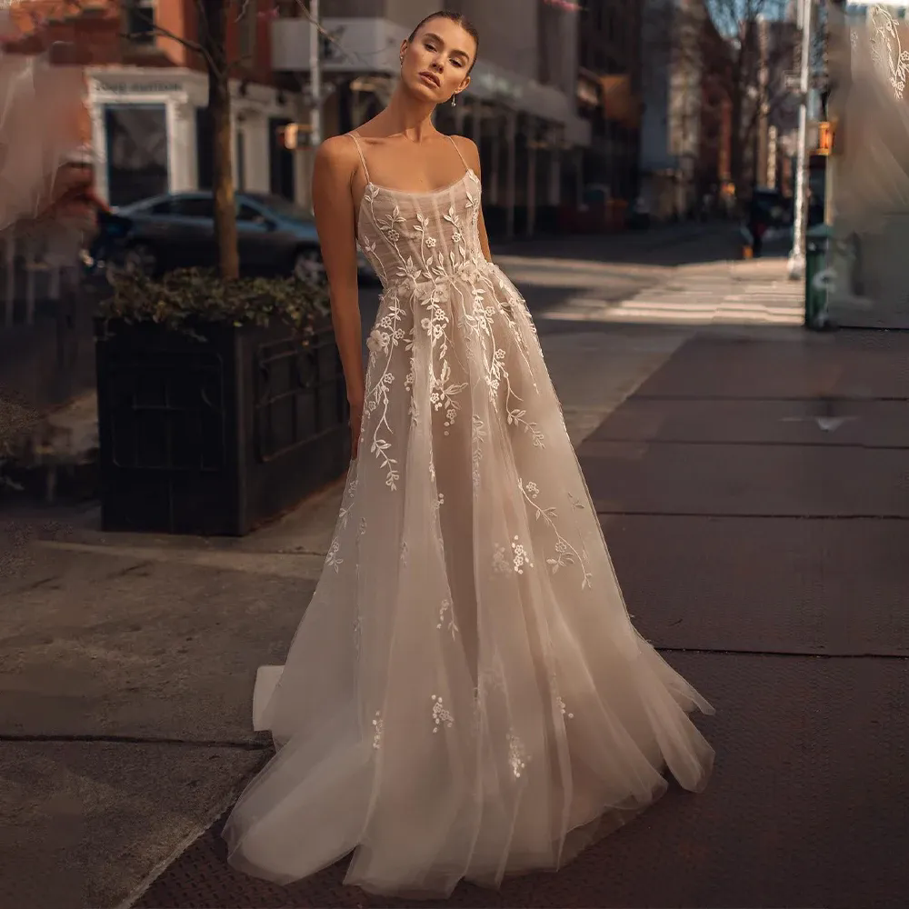 Illusion Bodice Spaghetti A Line Wedding Dresses Sleeveless Applique Beach Backless Custom Made Tulle Vestido de Novia 2024