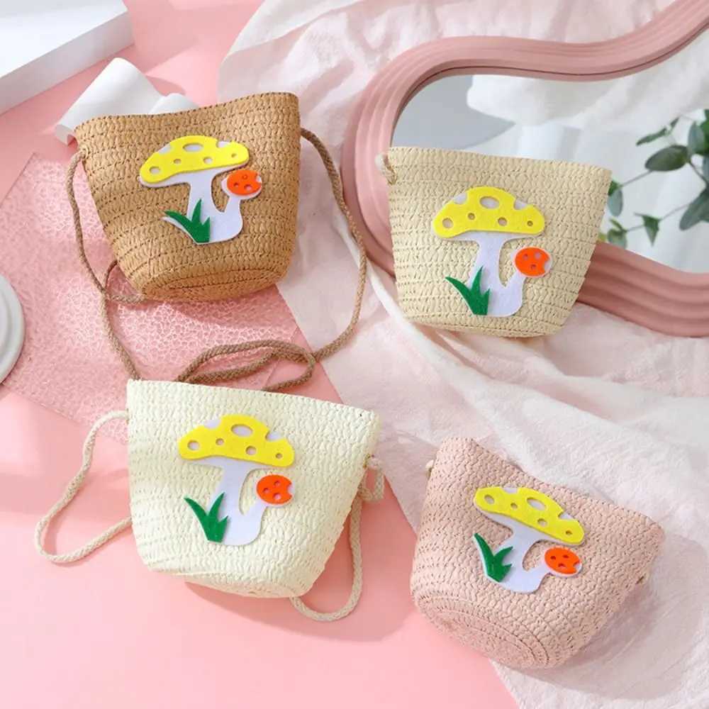 Cute grass cross bag flower shoulder bag handbag for girls and children W240813