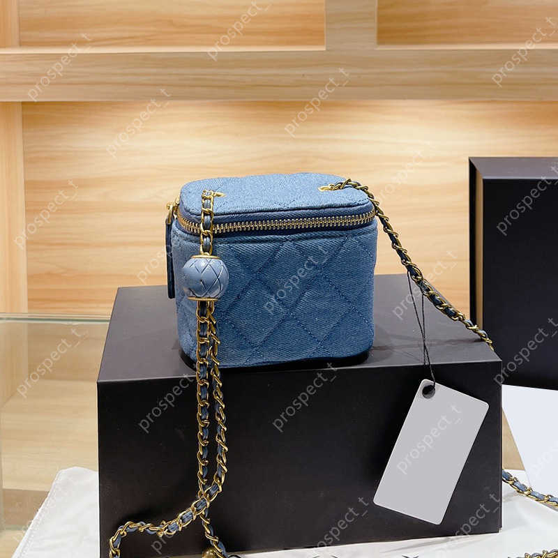 2022Ss Lady Womens Denim Box Vanity Designer Bags Blue Ball Adjustable Shoulder Strap Card Holder Mini/Small Cosmetic Gold Hardware Crossbody Purse Handbags 18C/12C
