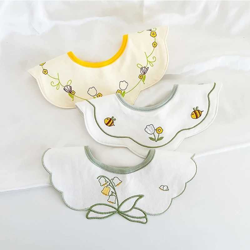 Bibs Burp Cloths 3Pcs Set INS Korean Baby Cotton Bibs Cartoon Embroidery Burp Cloths Boys And Girls Care Saliva Towel Kids Saliva TowelL4812