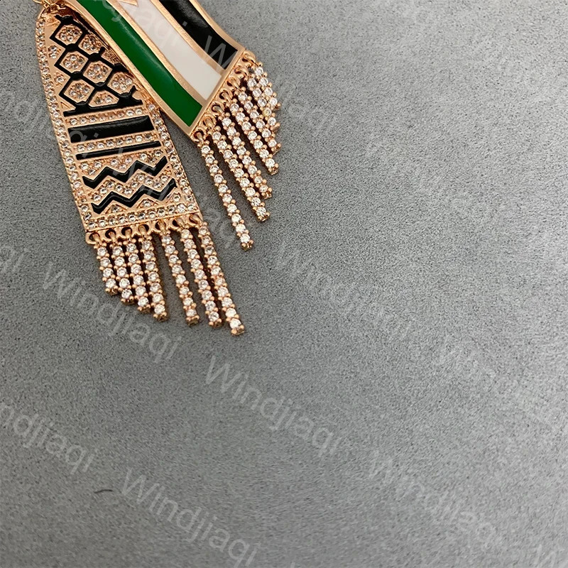 UAE Zircon Pendant, Kufiya Necklace for Men & Women, Stainless Steel Scarf Shape, 2024 Jewelry 4