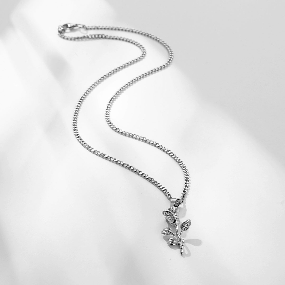 Rose Folwers Pendant Necklace Stainless Steel Gold Plated Necklace Jewelry Lover Men Women Girl's Gift