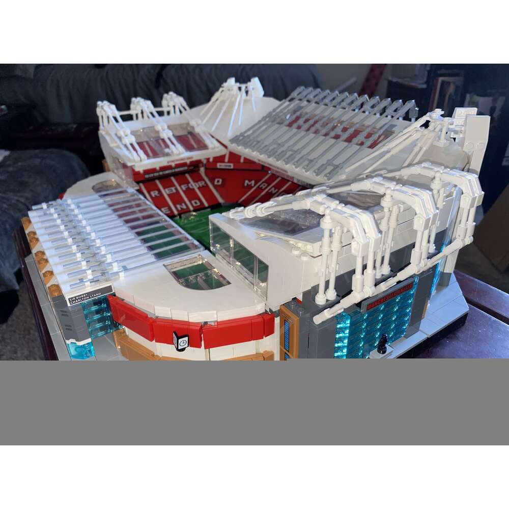 Build Your Own Old Trafford Stadium: Collector's Edition 2024 (3898 Pieces) dh5727163