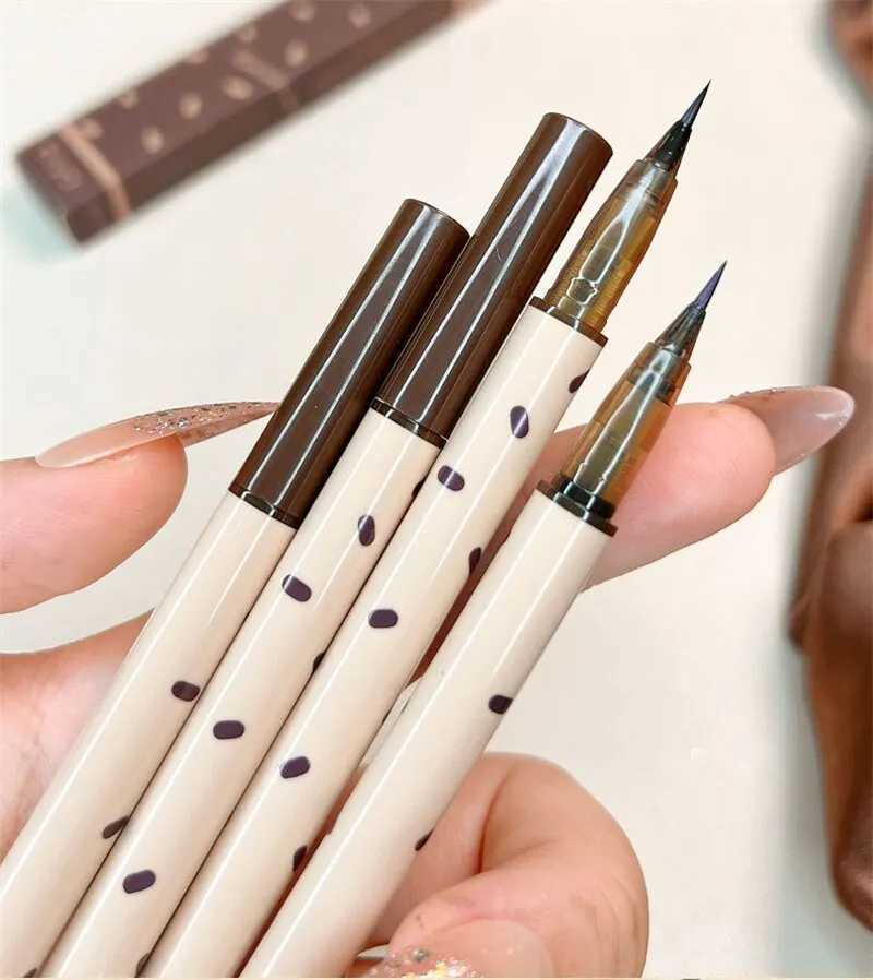 Eyelash Pencil Long Lasting Waterproof Perspirant Resistant Fine Head Non Smudging Eyelash Laying Silkworm Liquid Eyeliner Y240813