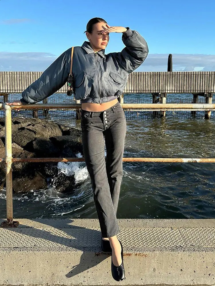 Women Zipper Lapel Short Bomber Jacket With Pockets Loose Long Sleeve Cropped Coat Autumn Female High Street Outerwear 240813