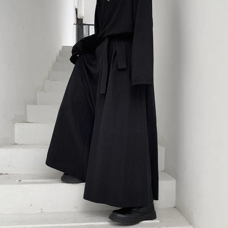 Men Hakama Harajuku Kimono Samurai Pants Men Casual Wide Pants Men Chinese Style Hanfu Tang Trousers Male Kendo Uniforms 240814