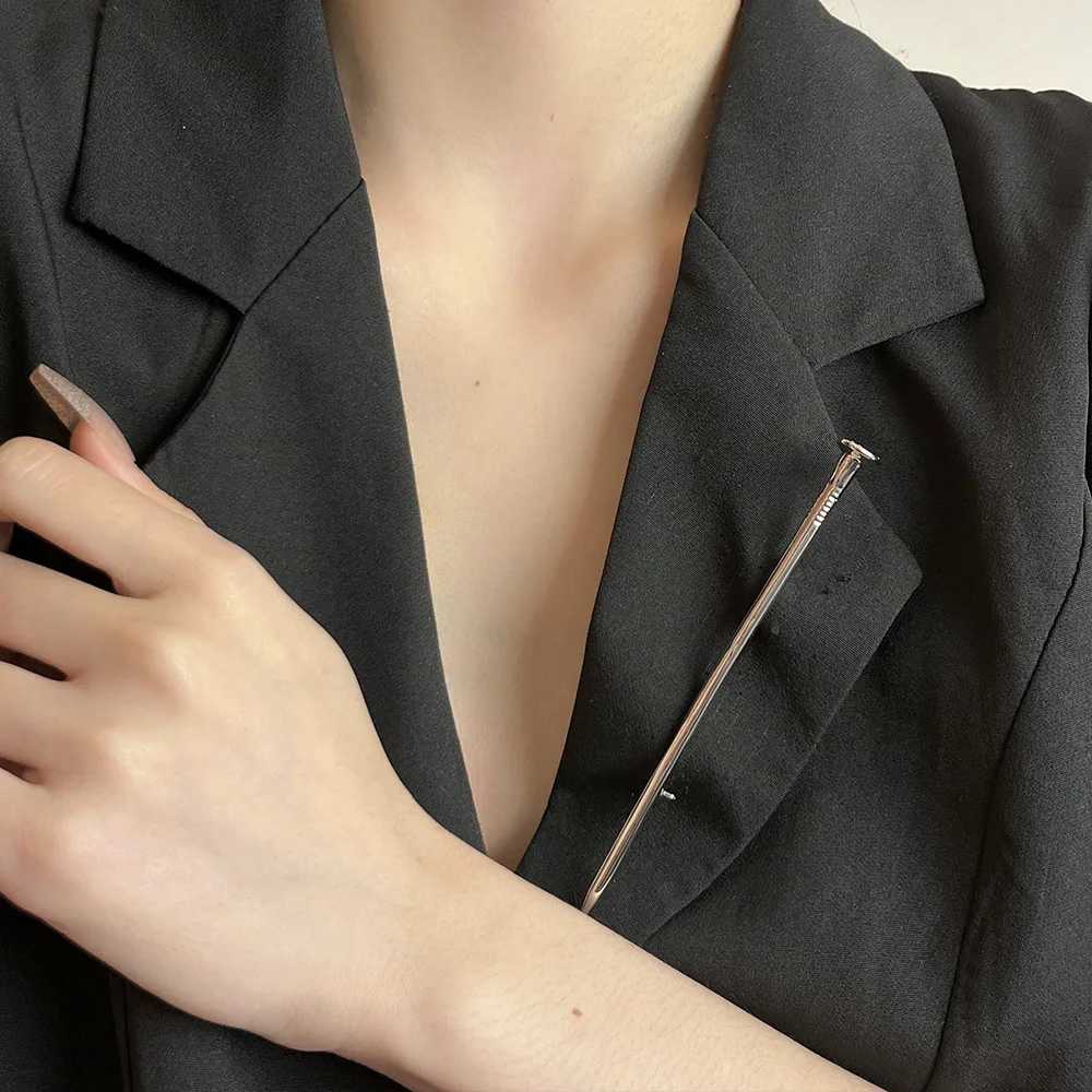 Pins Brooches Metal Nails Broochs For Women Girls Unique Creative Minimalist Suit Corsage Pins Accessories Vintage Jewelry Gifts Q240622