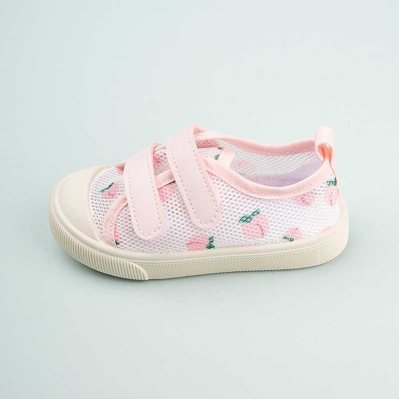 Sneakers 2024 Summer New Boys and Girls Baotou Breathable Mesh Shoes Casual Soft Bottom Hollow Mesh Velcro Childrens Shoes H240805