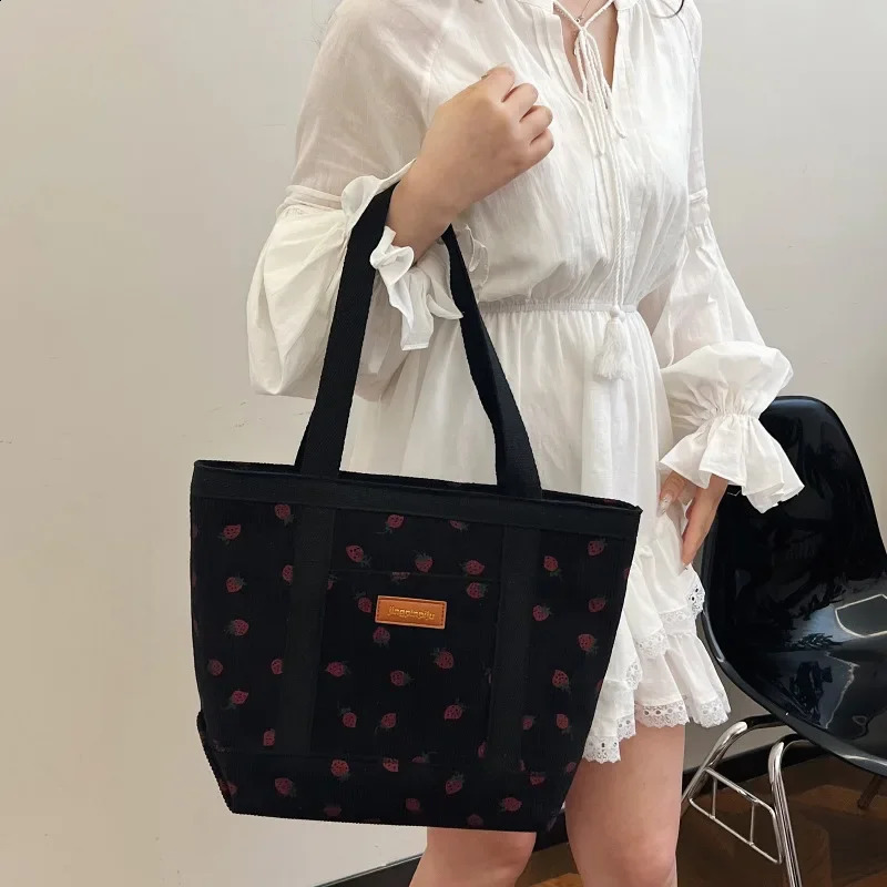 Classic Fresh Corduroy Shoulder Bag Cute Strawberry Printing Student Handbag Literature Large Exquisite 240813
