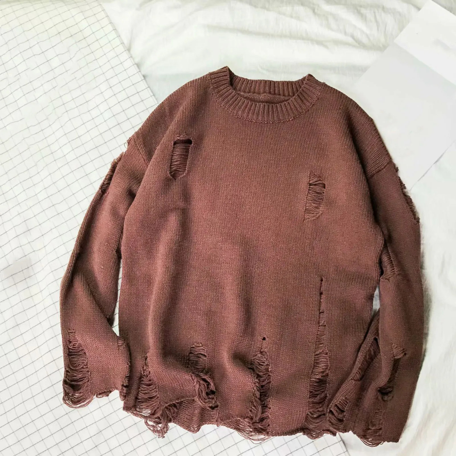 Men Wash Hole Ripped Knit Sweaters Solid Color Ripped O Neck Oversized Couple Sweater Winter Cool Mens Clothes Streetwear 240829