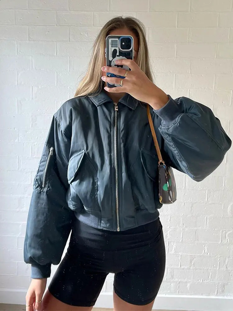 Women Zipper Lapel Short Bomber Jacket With Pockets Loose Long Sleeve Cropped Coat Autumn Female High Street Outerwear 240813