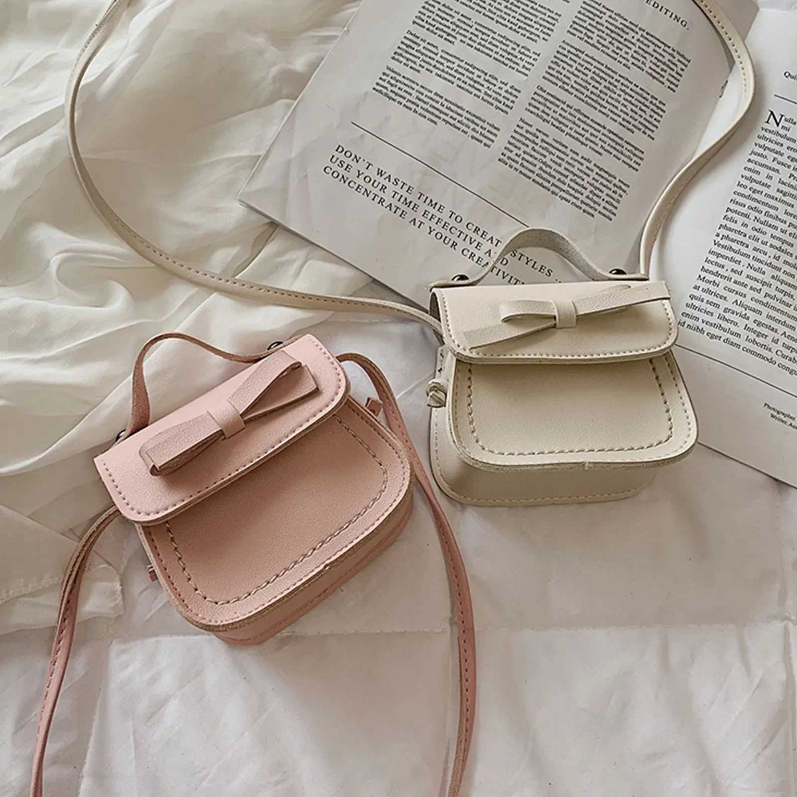 Fashionable small wallet suitable for little girls children toddlers cute bow messenger bags crossover bags coin wallets single shoulder W240813
