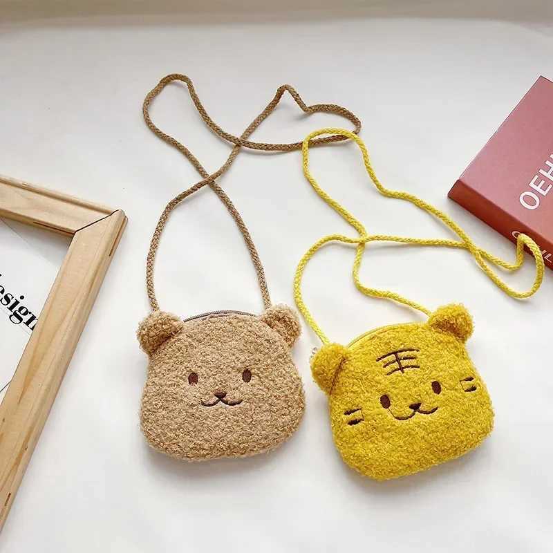 Soft plush bear rabbit cartoon childrens coin wallet cute animal zipper childrens shoulder bag girl messenger bag mini handbag W240813