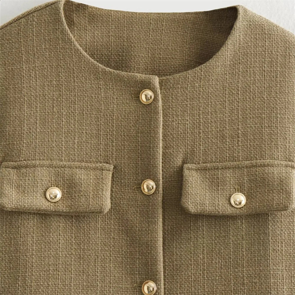 2024 Spring Womens Casual Versatile Elegance Small Fragrant Wind Multi Pocket Round Neck Long Sleeve Short Coat 240813
