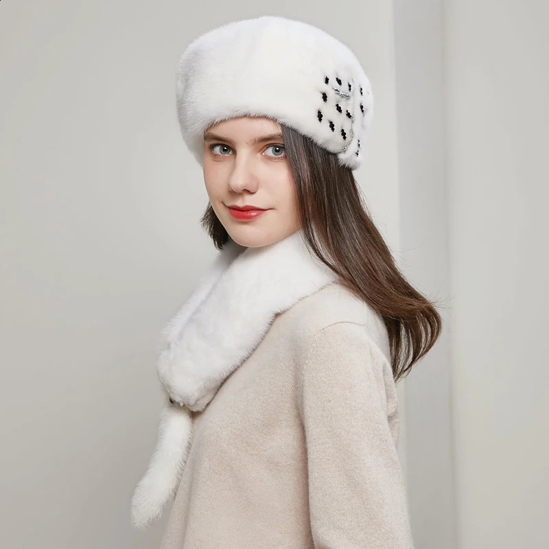 Womens Fashion Mink Grass Hat Natural Full Fur Premium Accessories Russian Winter Warm Earmuffs 240812