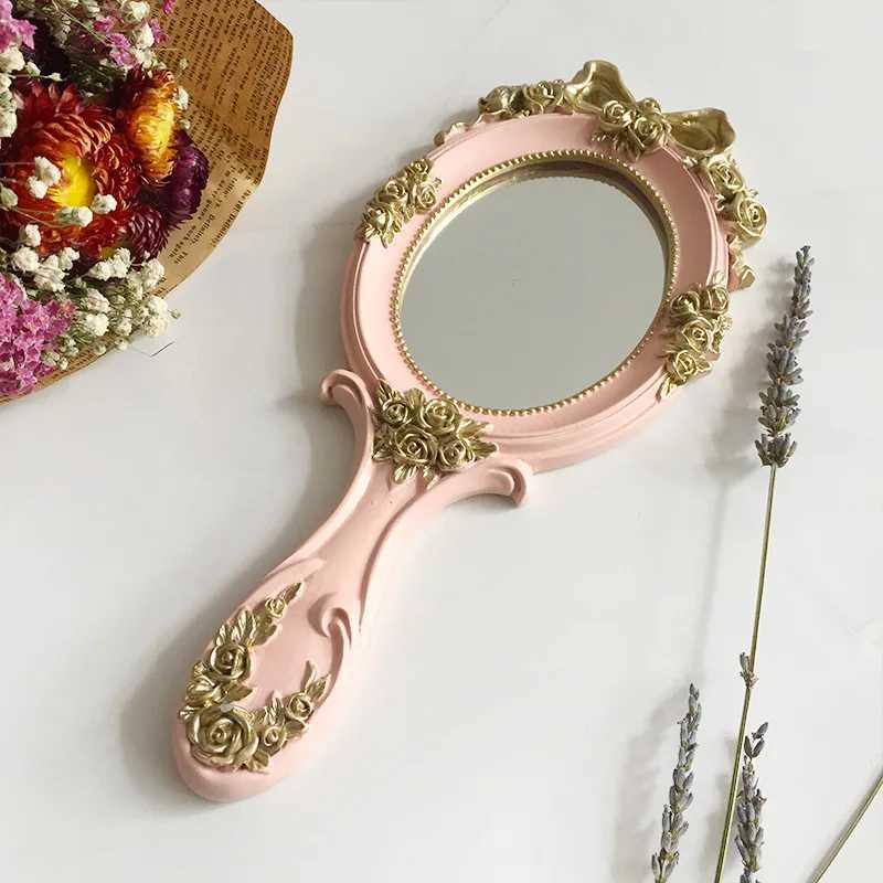 European Palace style retro handheld rose mirror princess girl oval makeup and makeup tool with anti slip handle W240813