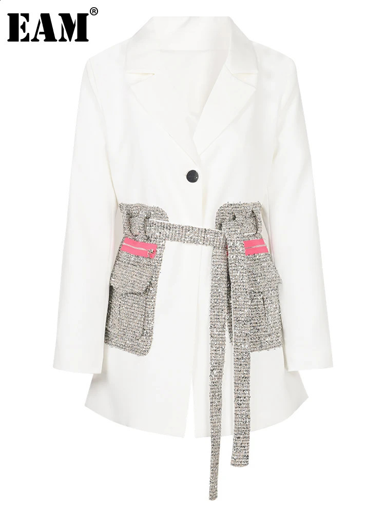 EAM Women White Tweed Pocket Belted Blazer Lapel Long Sleeve Loose Fit Jacket Fashion Spring Autumn 1DE989100 240813