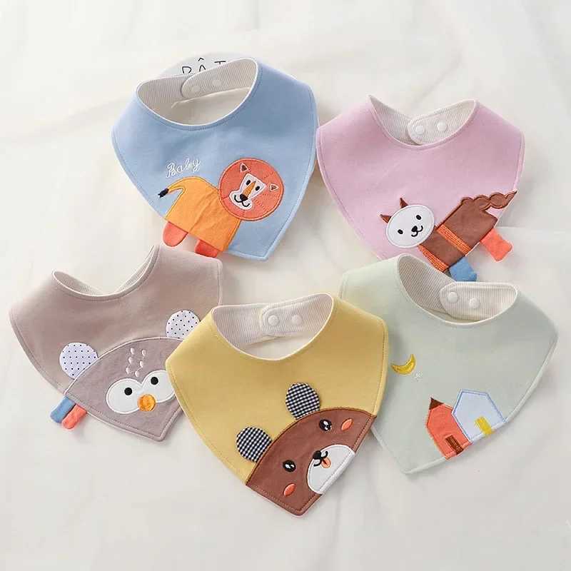 Bibs Burp Cloths Triangle Cartoon Baby Bibs Soft Newborn Feeding Towel Cotton Cloths for Girls Boys Bandana Bib Newborn Saliva Towel Burp ClothsL4812