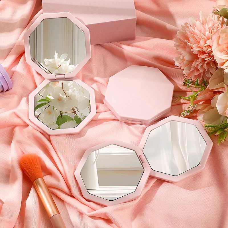 Handheld makeup mirror double-sided mini hexagonal mirror portable pocket folding makeup mirror travel beauty cosmetic tool W240813