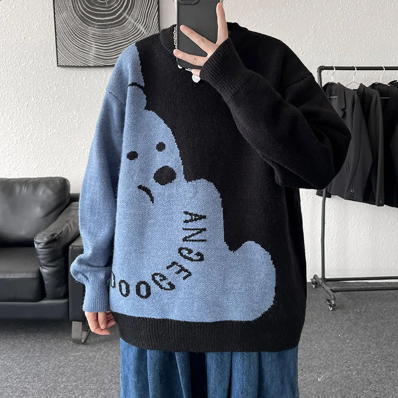 Mens round neck knitted sweater loose in autumn and winter jacquard fashionable loose long sleeved casual top 240829