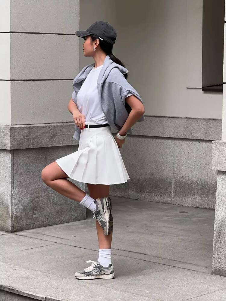 White DEEPTOWN Pleated Skort for Women Casual Streetwear High Waist A-line Elegant Mini Tennis Vintage School Skirt