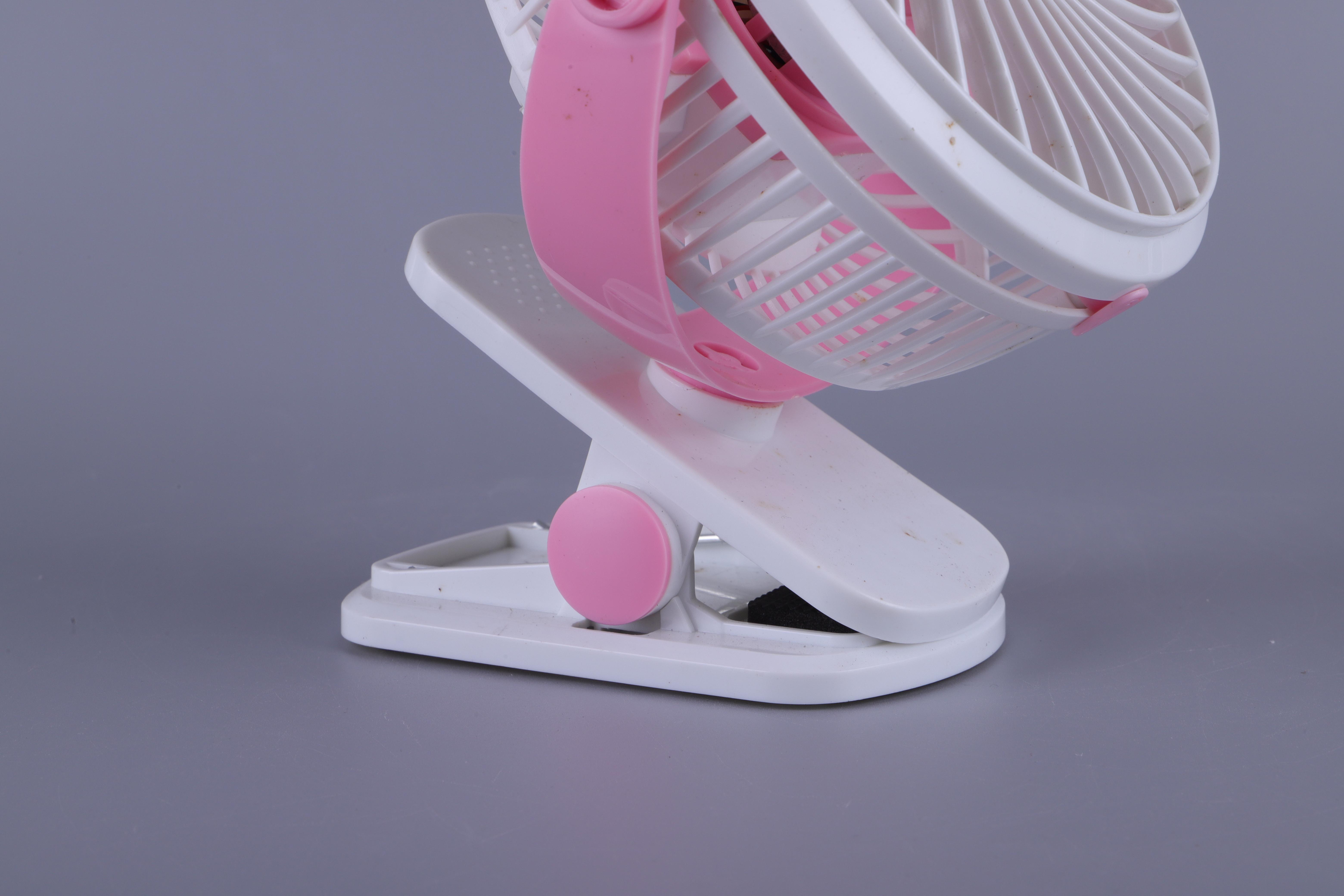 Desktop small fan with detachable battery three levels desktop air conditioning fan office silent fan