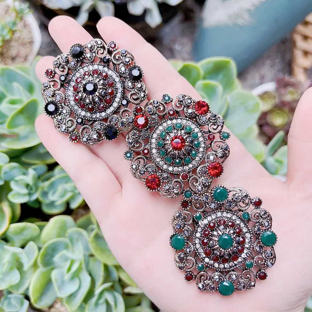 Neovison high-quality Trkiye brooch suitable for delicate women antique gold antique round resin flower brooch body jewelry W240815