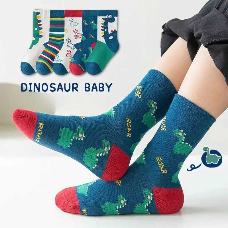 5 pairs/batch of girls childrens socks cotton cute outdoor travel sports socks animal dinosaur socks Kaosu sportswear accessories W240814