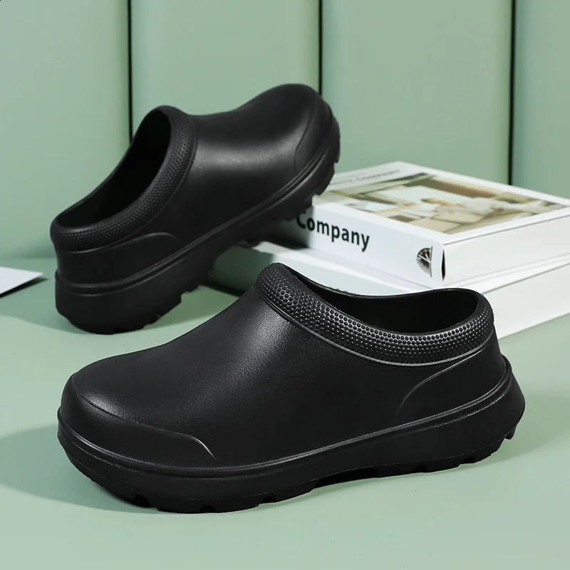 Kitchen shoes mens garden chlorine outdoor leisure waterproof and rainproof shoes anti slip restaurant work shoes oil resistant chef shoes 240821