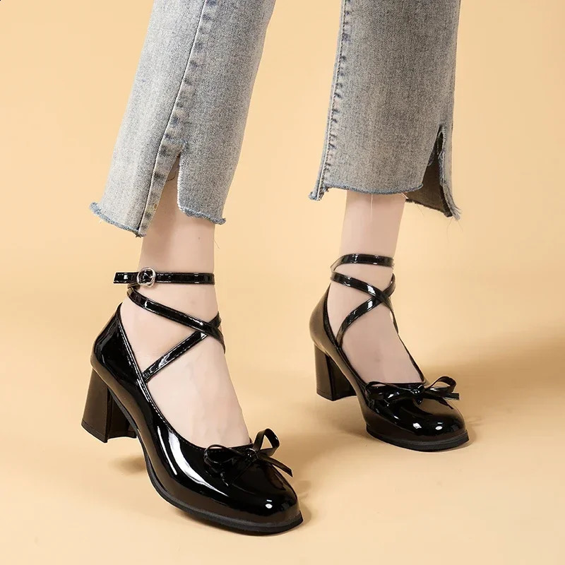 Black Retro Cross-Tie Pumps Casual Summer Round Toe Shoes Ladies Sweet Fashion Shoes Woman Bow Design 240809