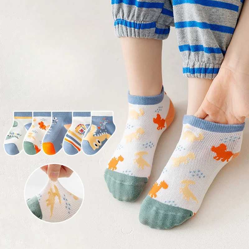 10 pairs of childrens socks thin cotton socks breathable short socks unisex style cute girl socks cartoon boy socks W240814