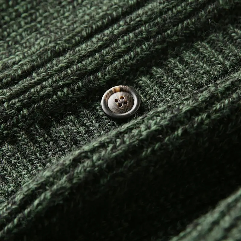 Men Thick Vintage Knit Cardigan Sweater Korean Casual Fashion Warm Single Breasted Sweater Autumn Winter Male Slim Sweater Coat 240814