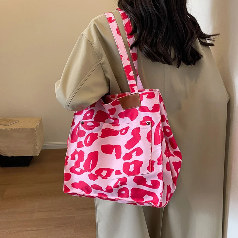 Leopard Design Korean Fashion Shopper Big Shopping Bags for Women Handbag Lady Shoulder Bag Large Capacity Bag Handbag 240815