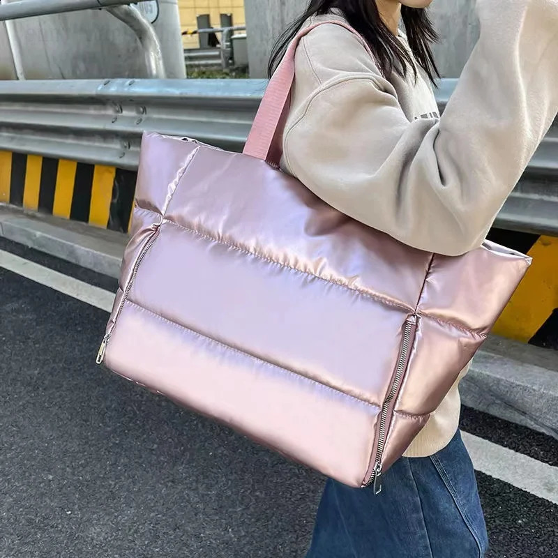 Winter Womens Fashion Handbag Large Capacity Thickened Quilted Coat Bag Pillow Silver Shoulder Armpit 240814
