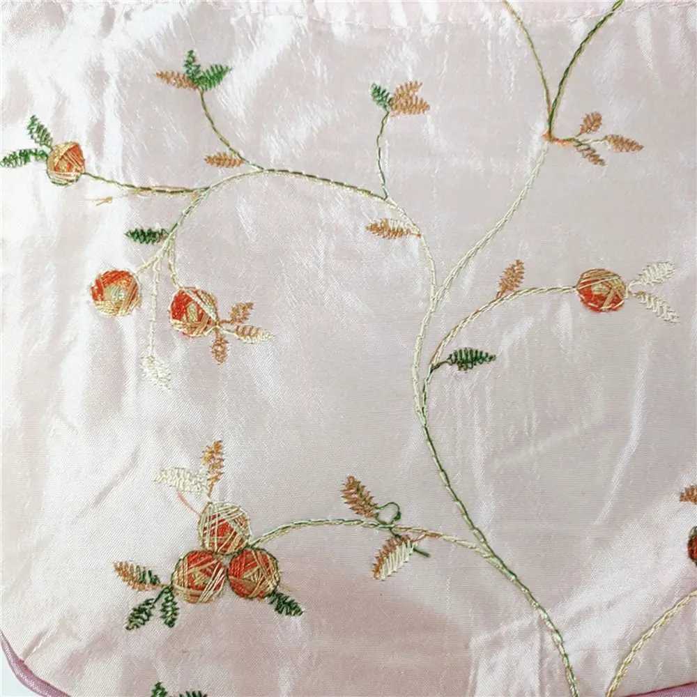New retro embroidered silk drawstring handbag storage bag Hanfu womens wallet jewelry packaging bag card holder W240813