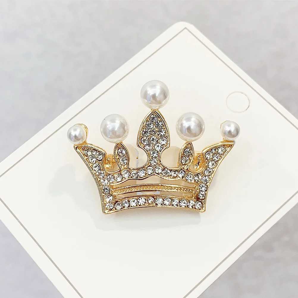 12 pieces of Crown Brooch womens lapel pins used for backpacks alloy fashionable womens brooch W240815