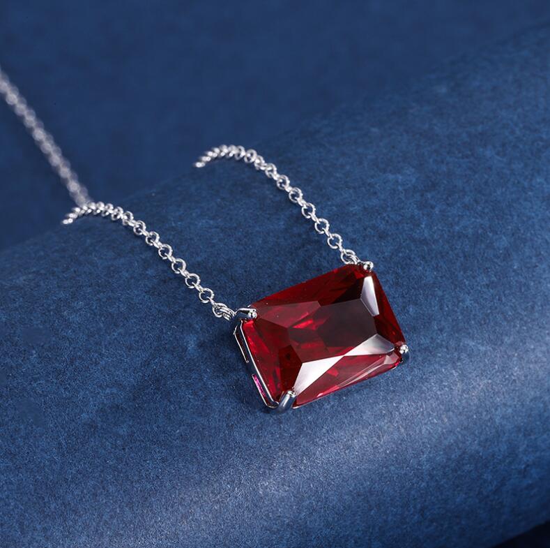 Choucong Ins Top Sell Laddies Jewellery Square Pendant Solitaire 925 Sterling Silver Princess Cut Emerald Party Fashion Women Beach Clavicle Necklace 