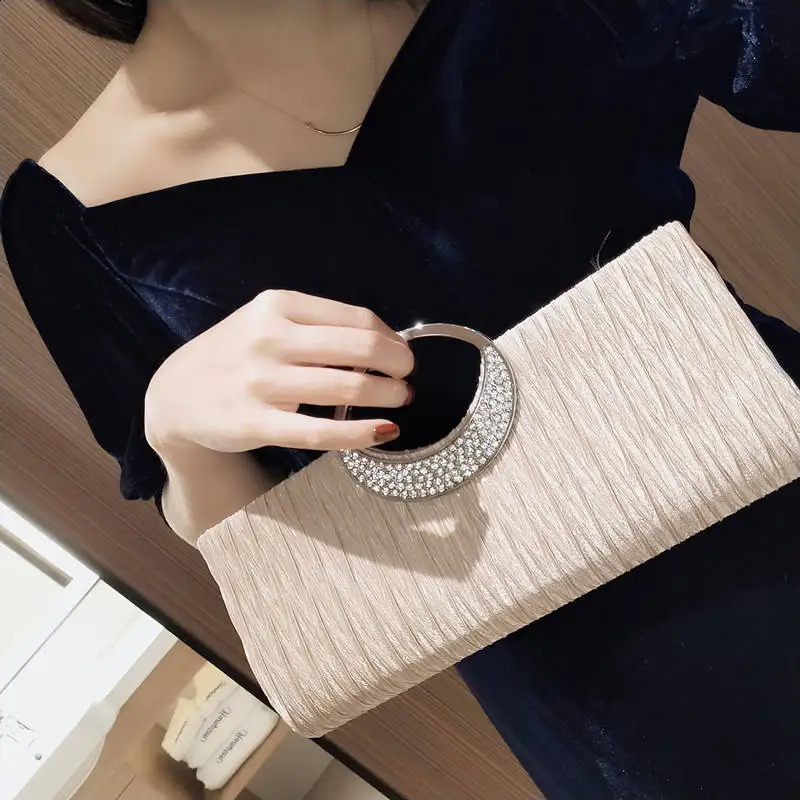 Crystal Handle Evening Dress Bag Wedding Party Storage Bag pleated Evening bag Womens one-shoulder clutch bag 240813