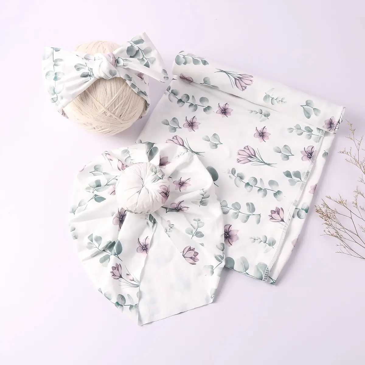 Ylsteed 3 Pieces Set Newborn Photography Wrap with Turban Hat Baby Swaddle Blanket Headband Set Newborn Receiving Blanket Y240815