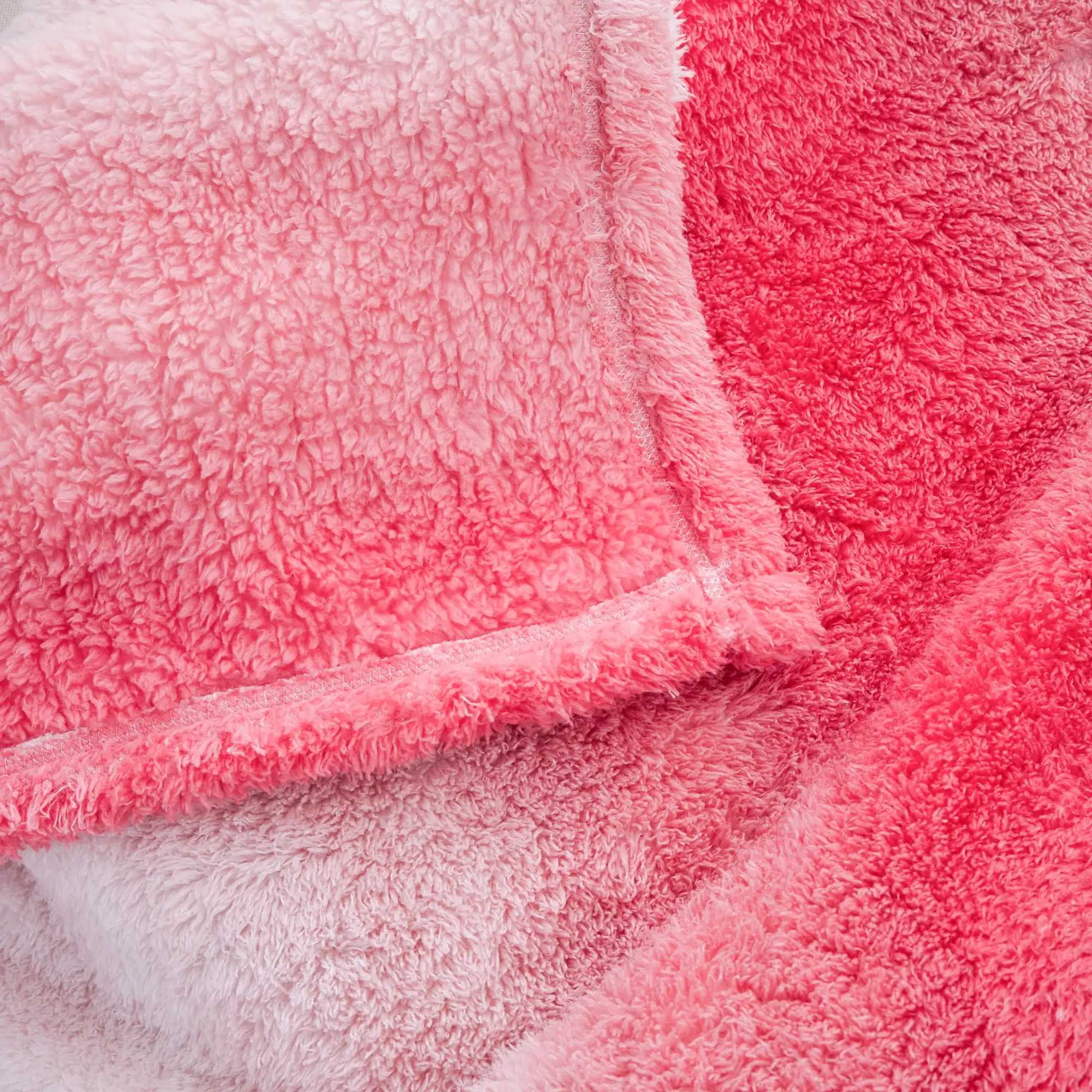 Cozy Plush Pink Ombre Throw Blanket Standard Throw Crafted with Plush High-pile Fibers 100% Polyester Durable and easy to care Y240815