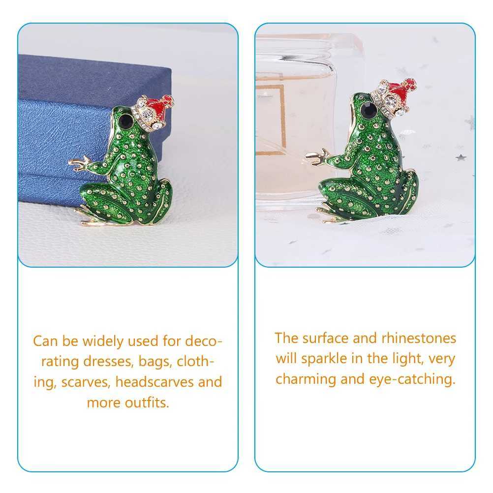 Frog corset lapel pin brooch scarf backpack womens clothing badge alloy aesthetics Miss W240815