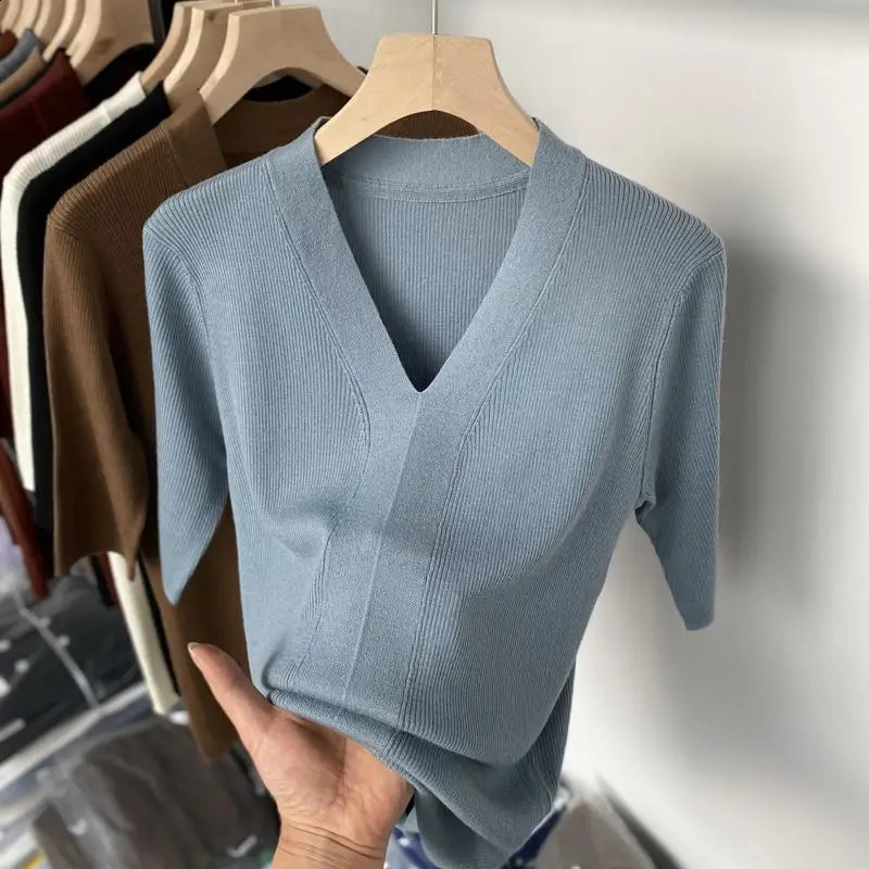 Vneck ultrathin ice silk Tshirt summer solid color matching simple casual top fashionable and elegant womens clothing 240814