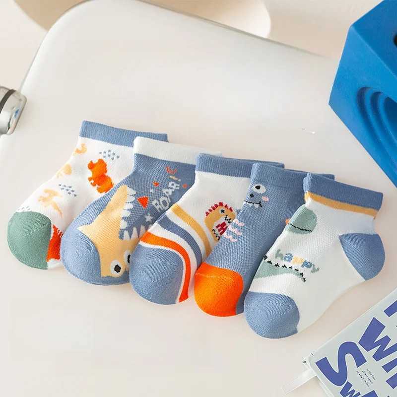 10 pairs of childrens socks thin cotton socks breathable short socks unisex style cute girl socks cartoon boy socks W240814