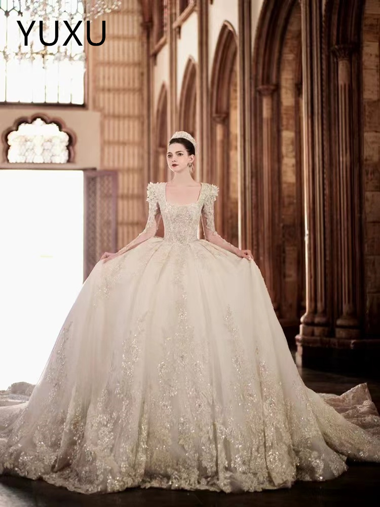 White Wedding Dresses Ivory Bridal Gowns princess ball gown Applique Custom sexy heart backless Plus Size New sweep trrain Long Sleeve Illusion square